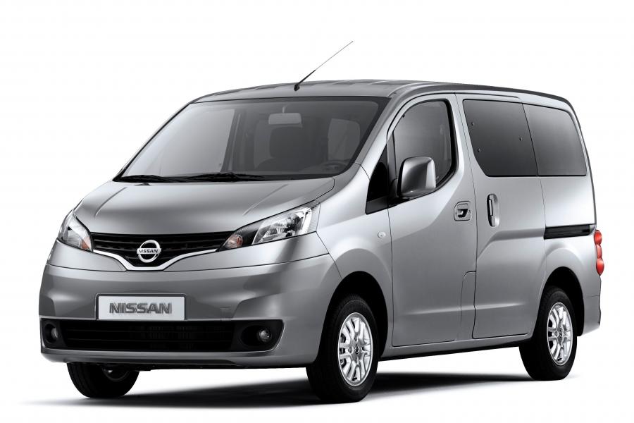  Nissan NV200 2009 года  (фото 21 из 108)